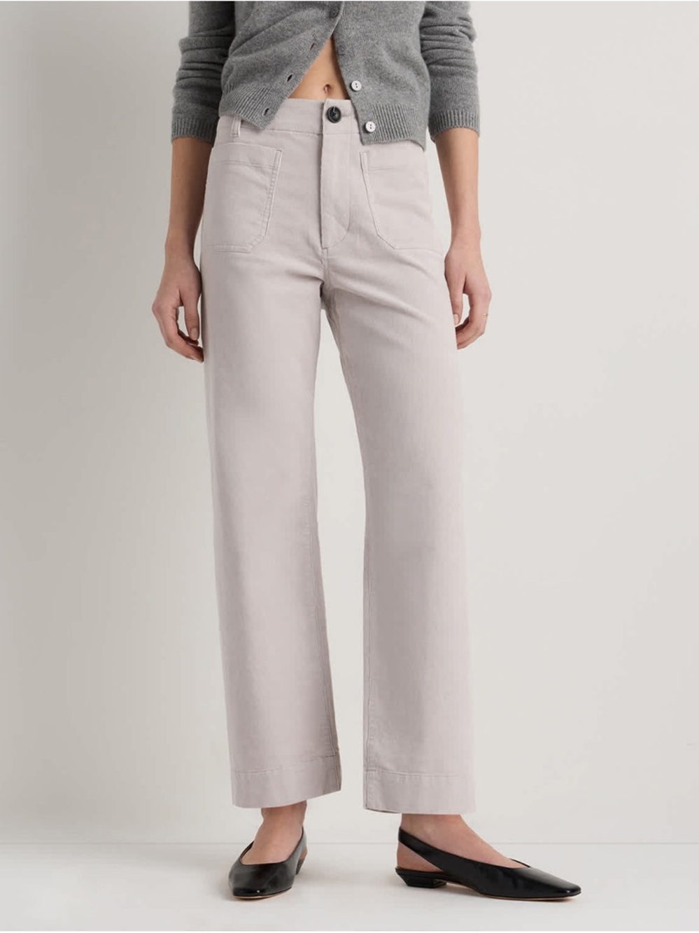 Quince Straight-Leg Jeans in Pale Gray